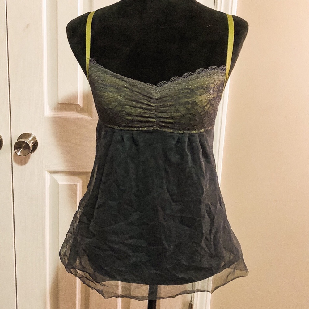 Vera Wang Lingerie
